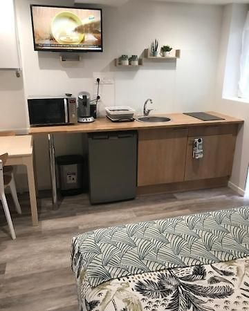 Studio Green Proche De Lyon Meyzieu Luaran gambar